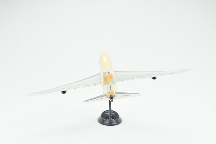 1:200 Etihad 747-8F