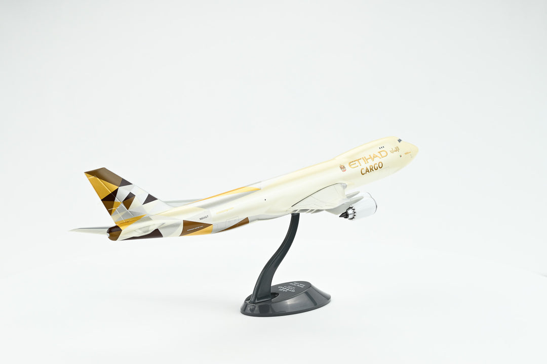 1:200 Etihad 747-8F