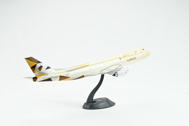 1:200 Etihad 747-8F