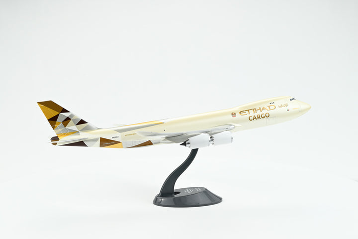 1:200 Etihad 747-8F