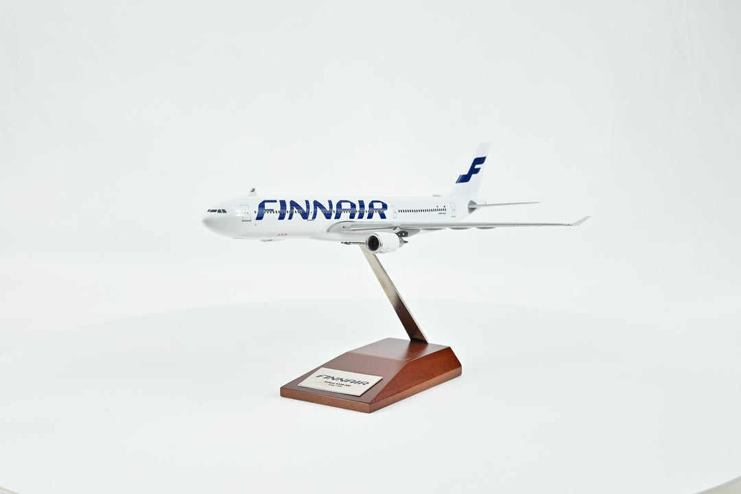 1:200 Finnair 330-300