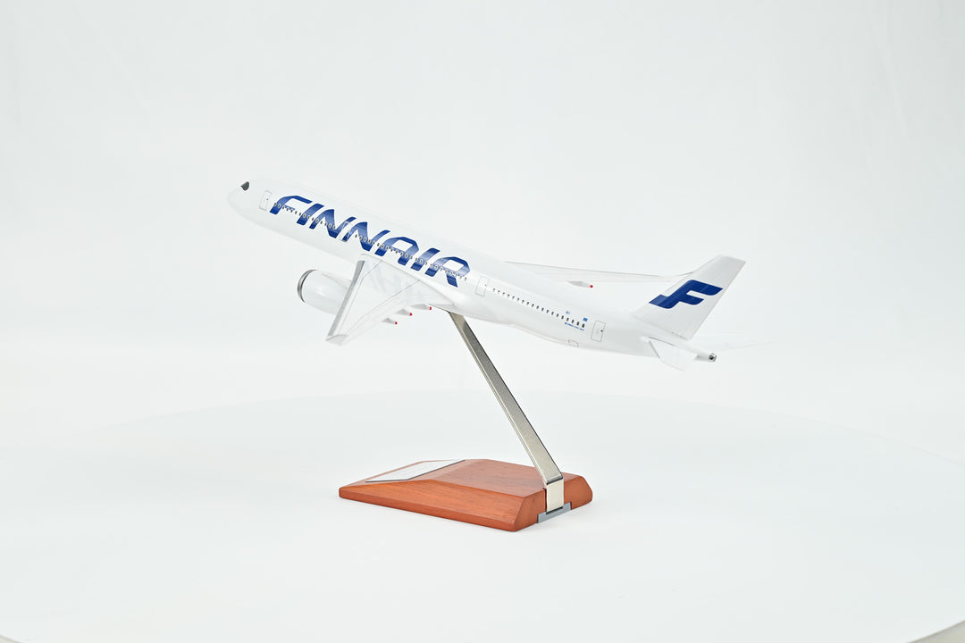 1:200 Finnair 350-900