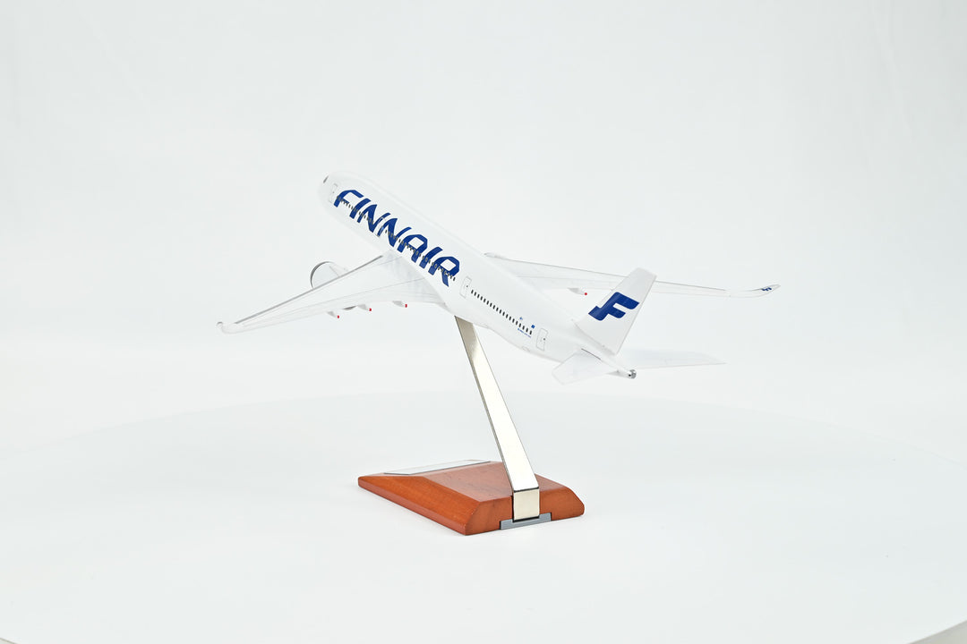 1:200 Finnair 350-900