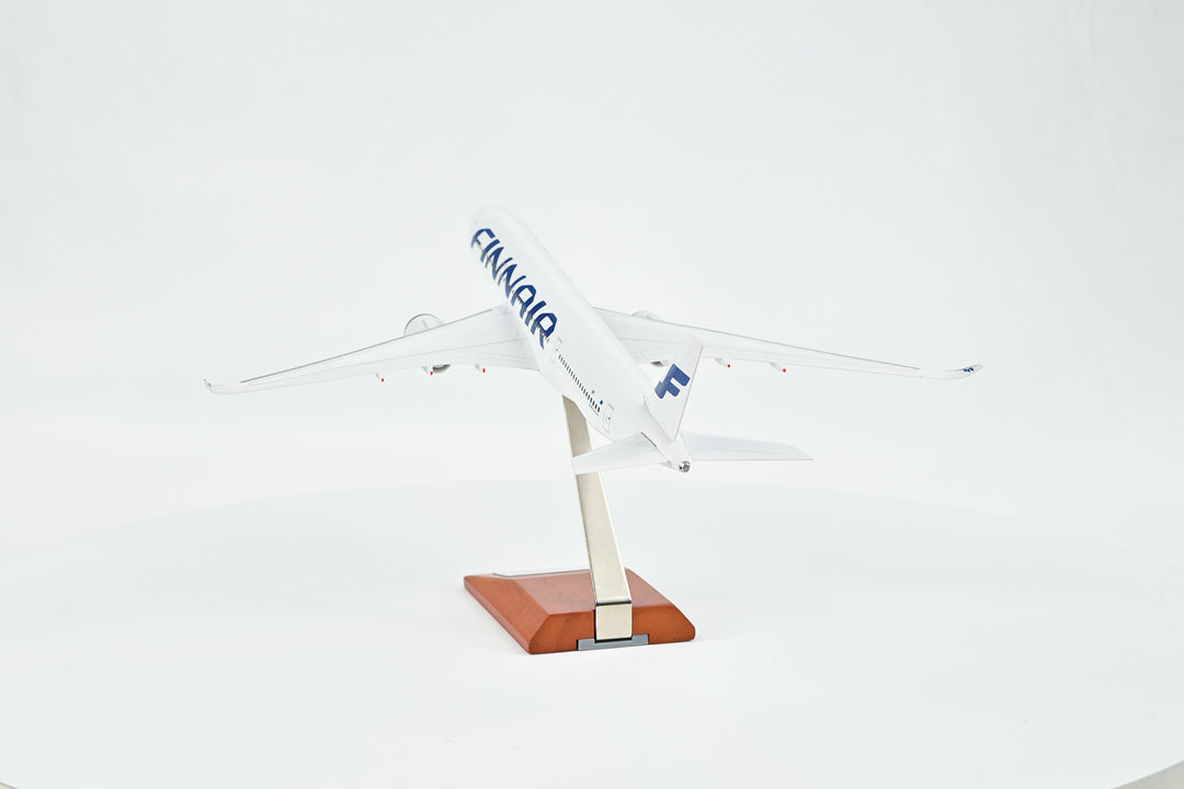 1:200 Finnair 350-900