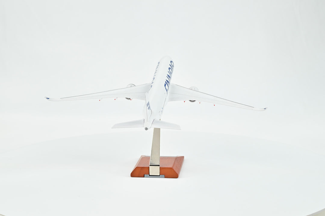 1:200 Finnair 350-900