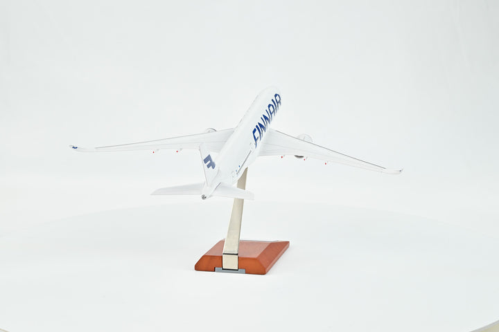 1:200 Finnair 350-900