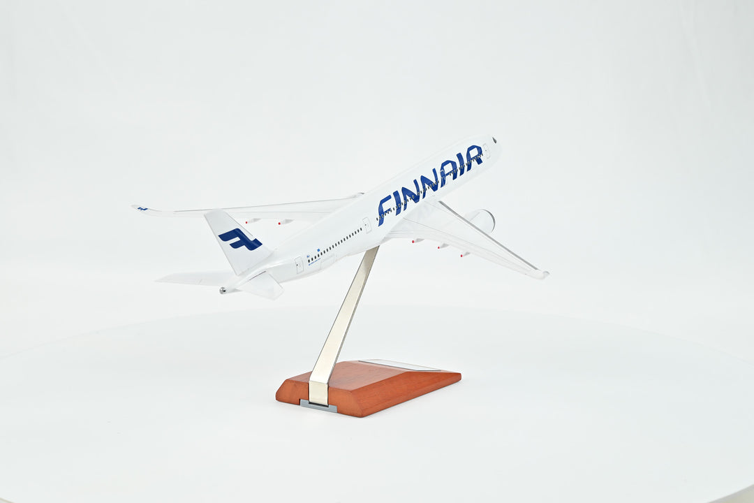 1:200 Finnair 350-900