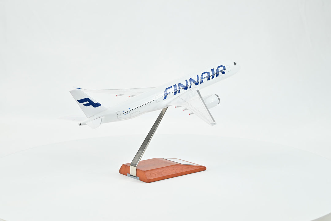 1:200 Finnair 350-900