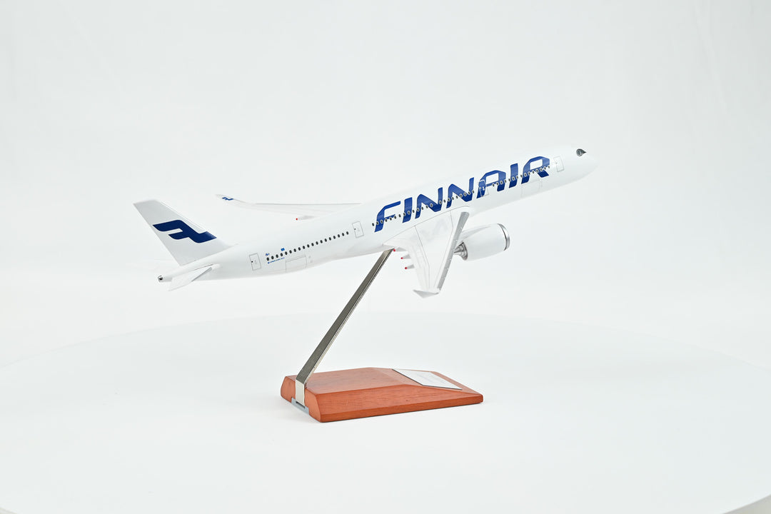 1:200 Finnair 350-900