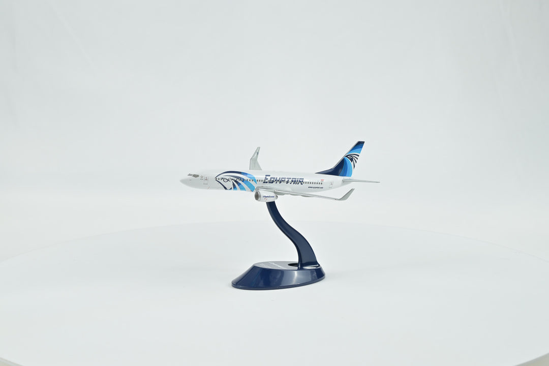 1:200 Egypt Air 737-800