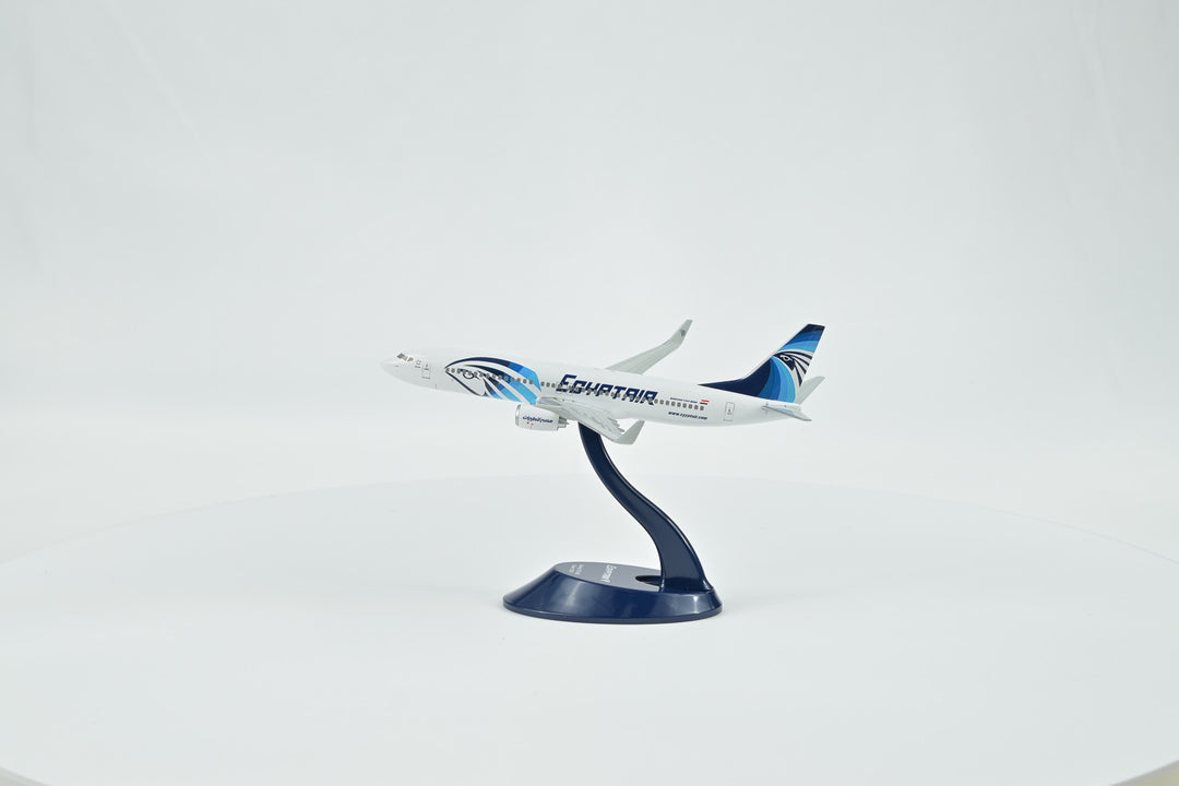 1:200 Egypt Air 737-800