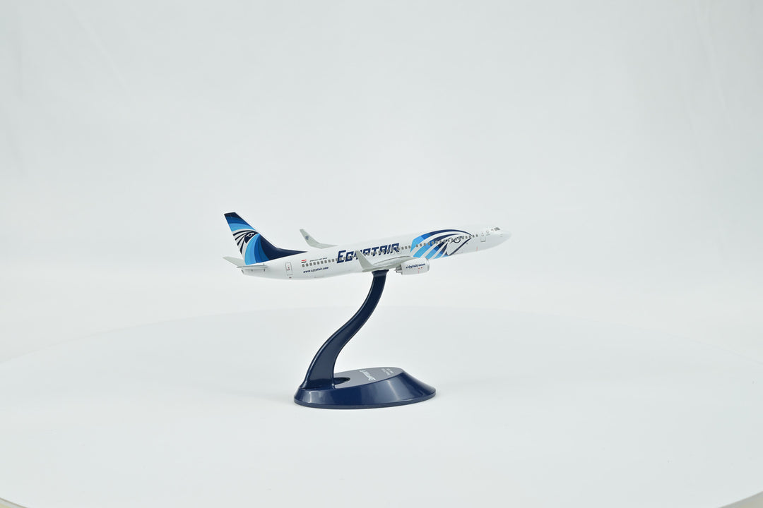 1:200 Egypt Air 737-800