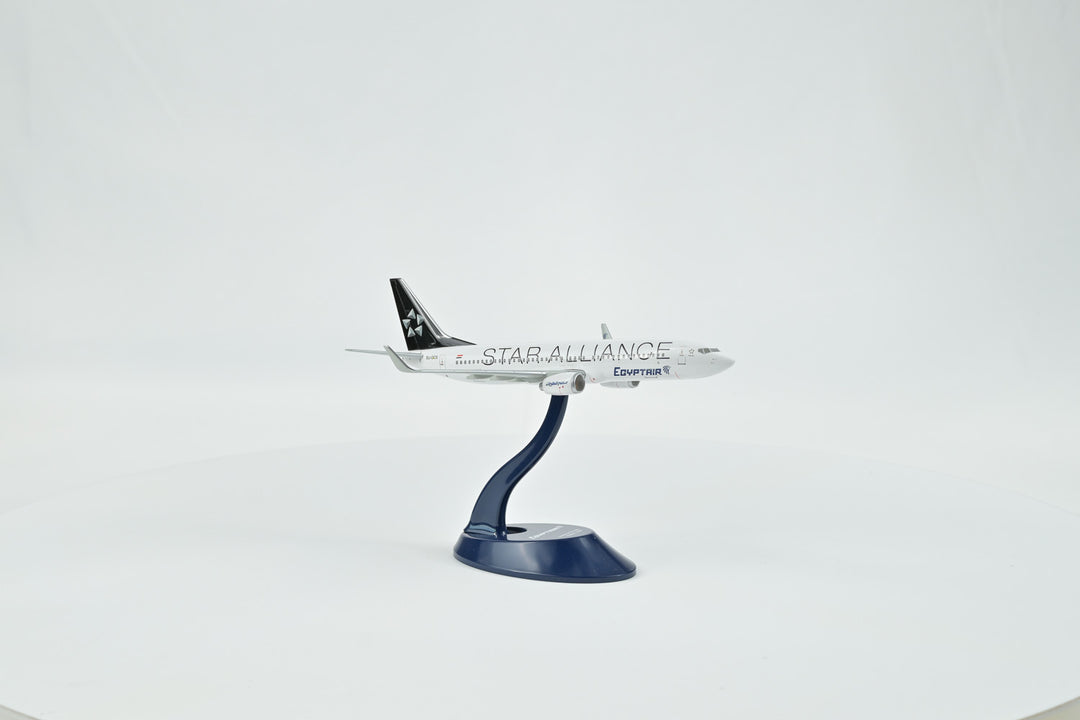 1:200 Egypt Air 737-800 (Star Alliance)