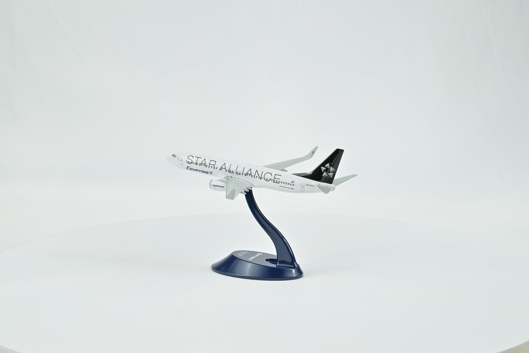 1:200 Egypt Air 737-800 (Star Alliance)