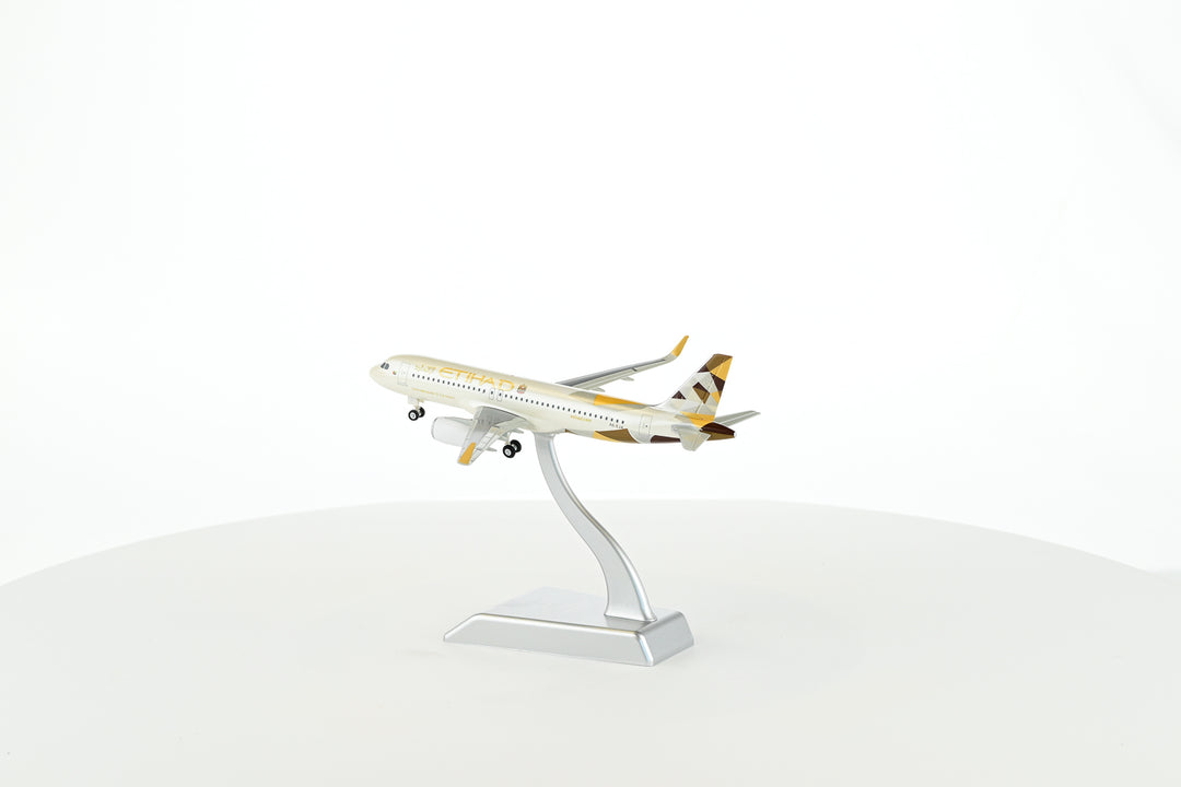 1:200 Etihad 320