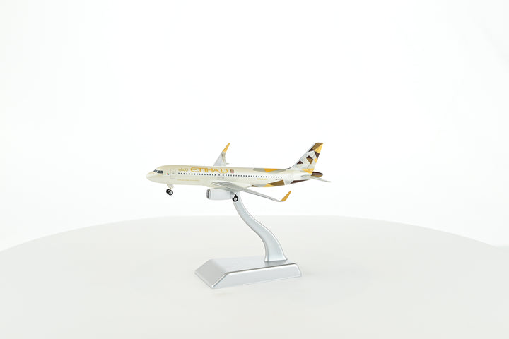 1:200 Etihad 320