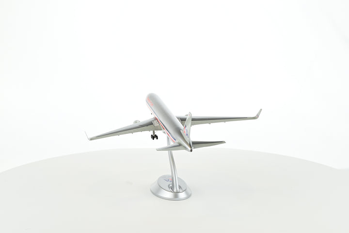 1:200 American Airlines B767-300ER N389AA