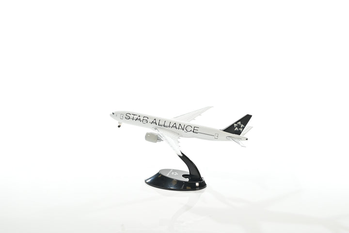 1:500 Star Alliance 777-200