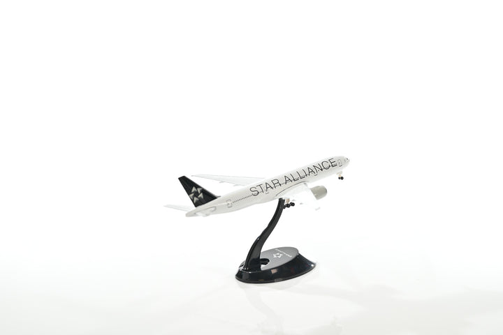 1:500 Star Alliance 777-200