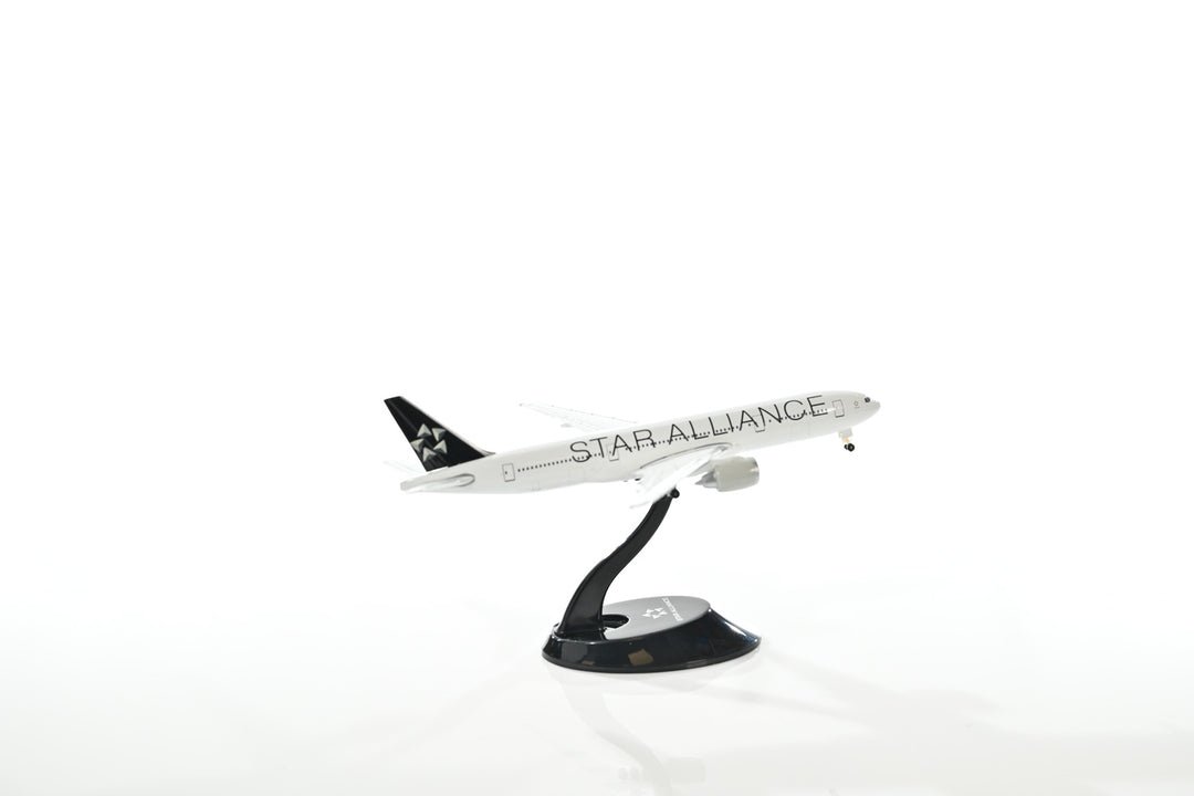 1:500 Star Alliance 777-200