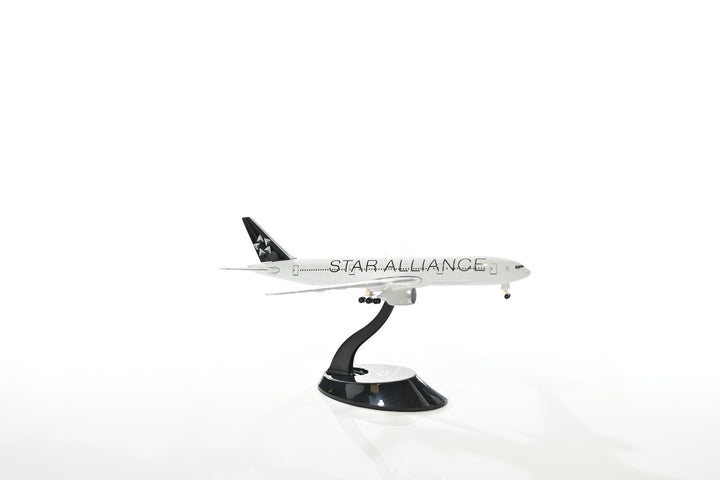 1:500 Star Alliance 777-200