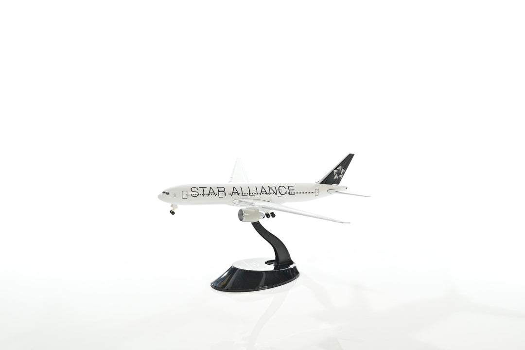 1:500 Star Alliance 777-200