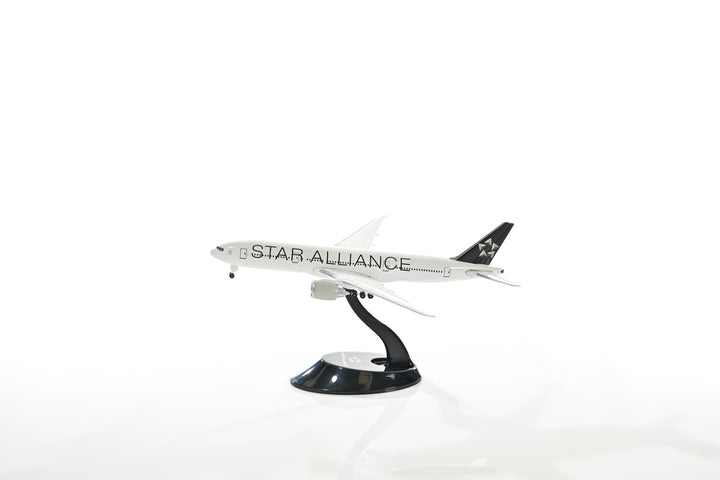 1:500 Star Alliance 777-200