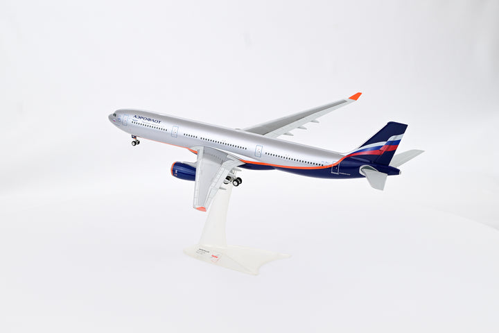 1:200 Aeroflot 330-300 VQ-BEK