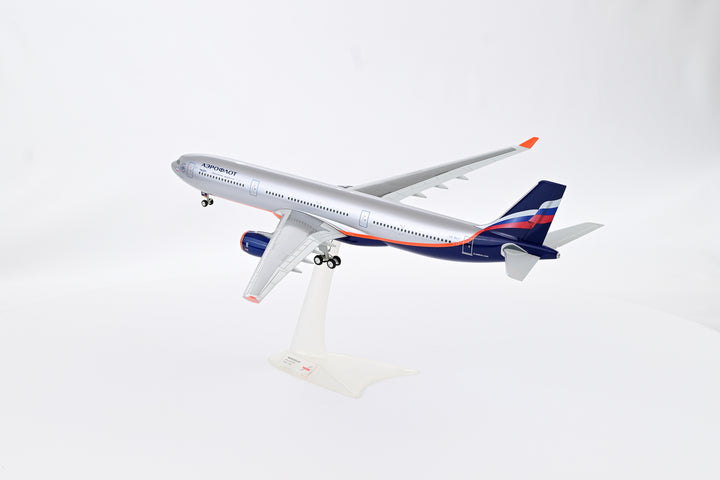 1:200 Aeroflot 330-300 VQ-BEK