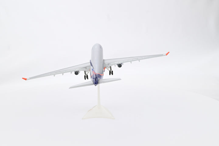 1:200 Aeroflot 330-300 VQ-BEK