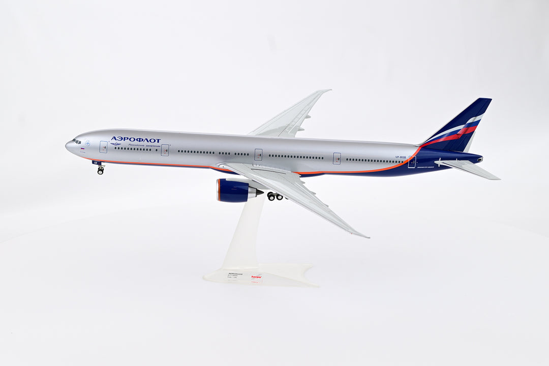 Aeroflot Boeing 777-300ER 1:200 model aircraft