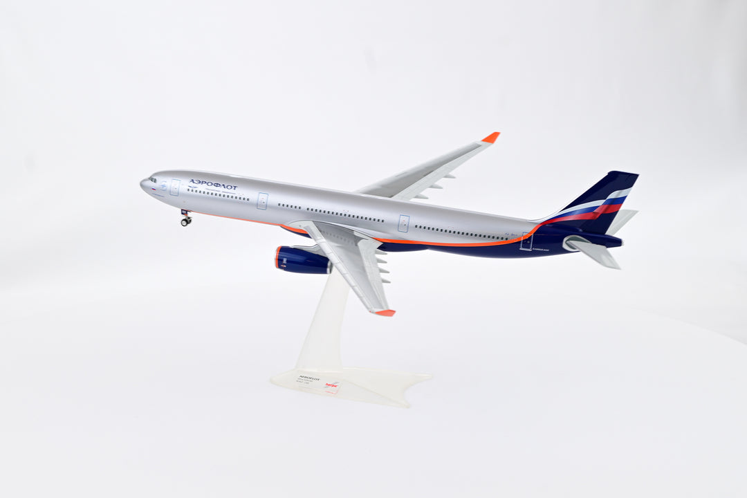 Aeroflot Airbus A330-300 model aircraft front view