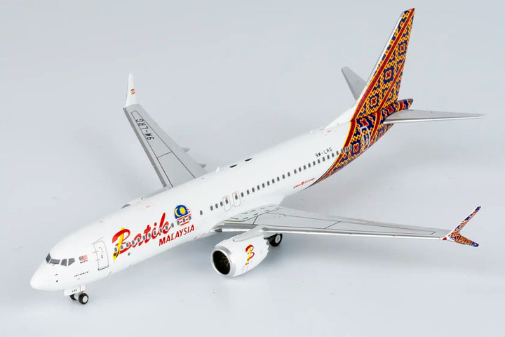Batik Air Malaysia Boeing 737 MAX 8 9M-LRG 1:400 NG Models diecast aircraft model