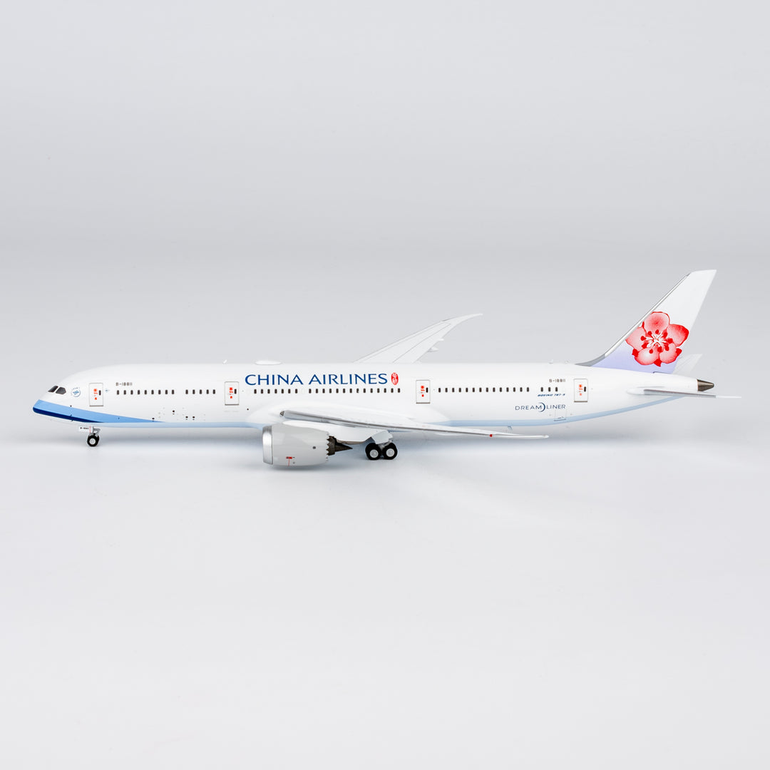 China Airlines Boeing 787-9 1:400 Diecast Model by NG Models B-18811