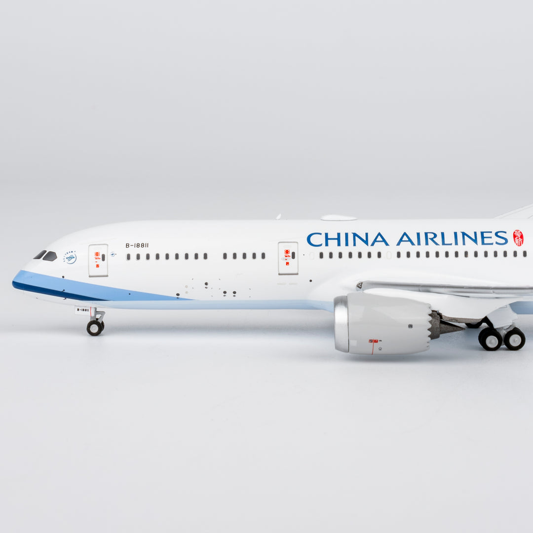NG Models China Airlines Boeing 787-9 1:400 Diecast Model B-18811