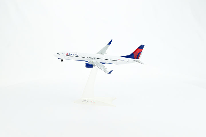 Delta Air Lines Boeing 737-800 1:200 scale model aircraft