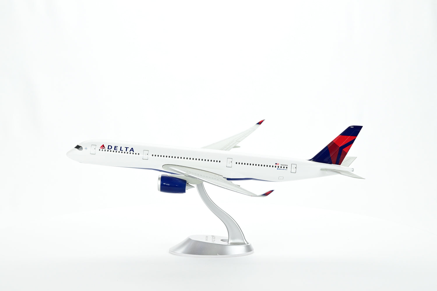 Delta Air Lines Airbus A350-900 1:200 scale model aircraft