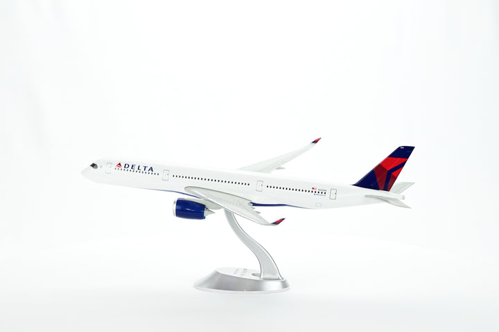 Delta Air Lines Airbus A350-900 model aircraft side view