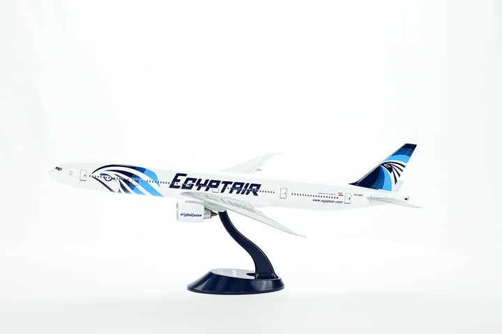 EgyptAir Boeing 737-800 1:200 scale model aircraft Star Alliance livery