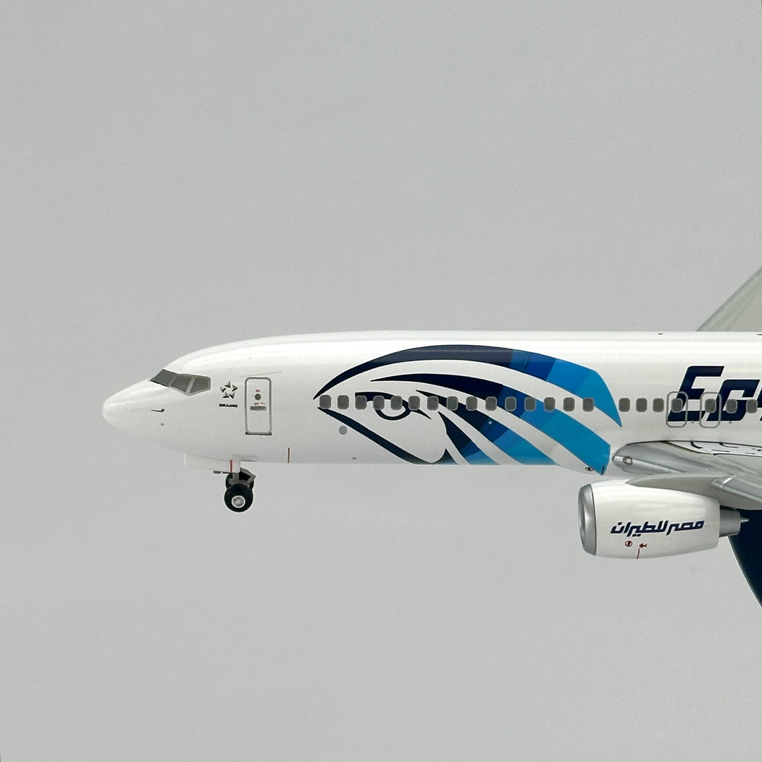 EgyptAir Boeing 737-800 1:200 scale model aircraft side view