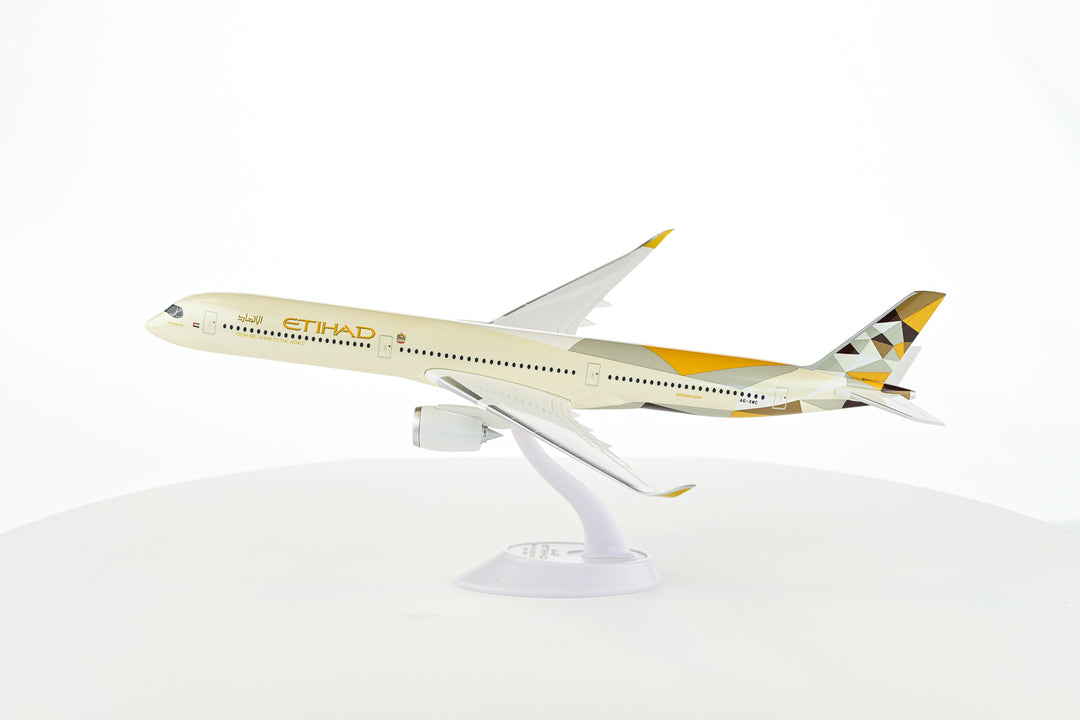 Etihad Airways Airbus A350-1000 1:200 scale model aircraft