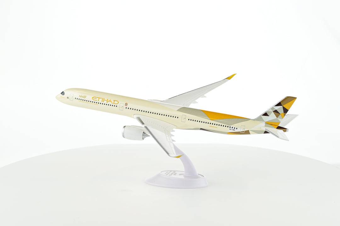 Etihad Airways Airbus A350-1000 model aircraft detail