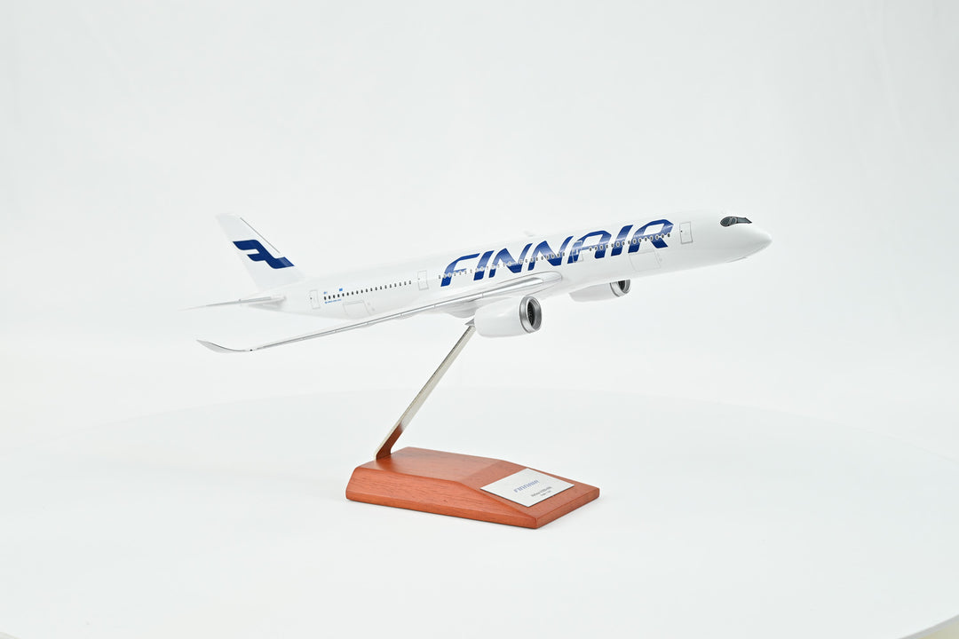 Collector's Finnair Airbus A350-900 1:200 model displayed on stand