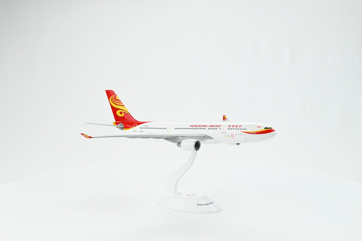 Collector's HK Airlines Airbus a330-200 1:200 model B-LND displayed on plastic stand