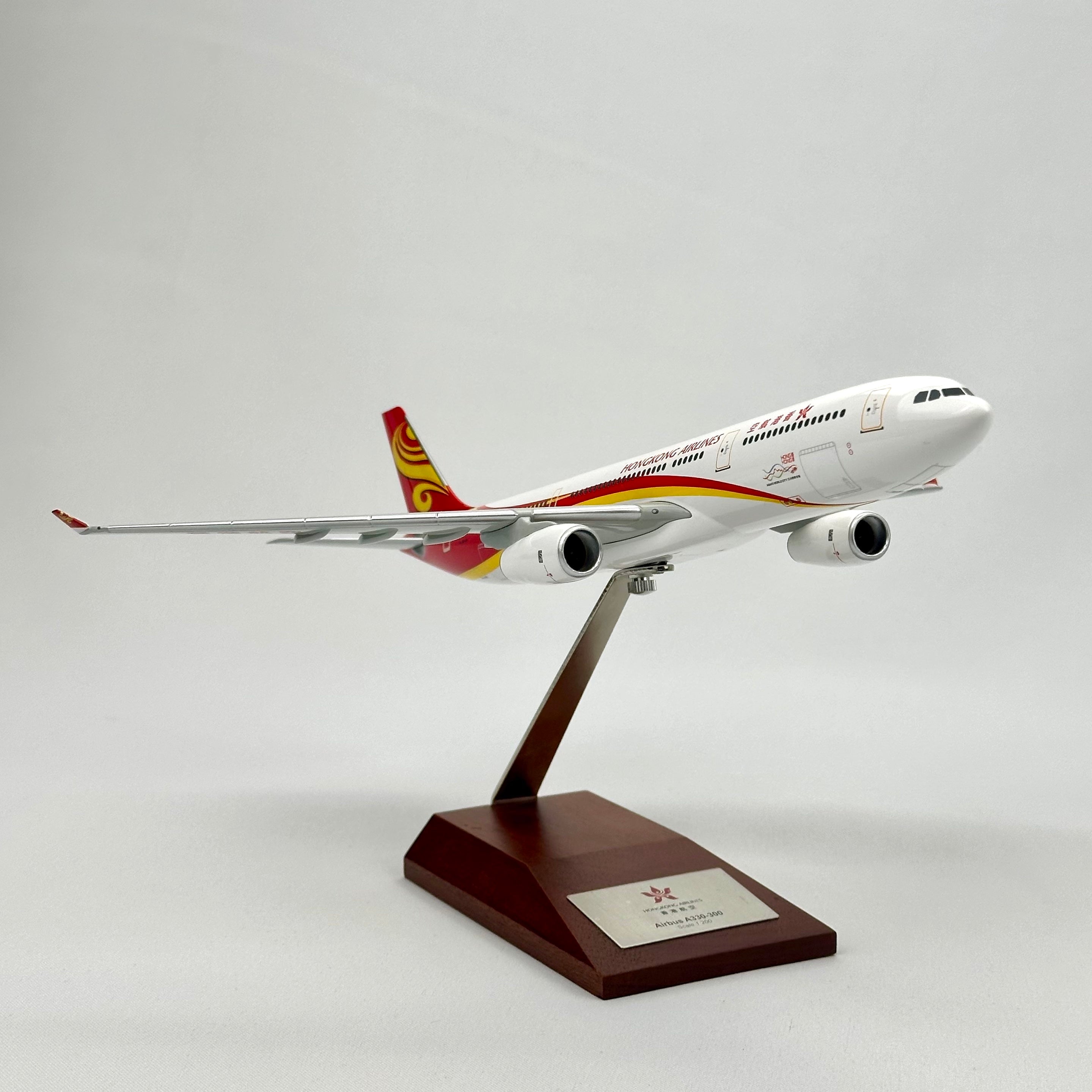Hong Kong Airlines Airbus A330-300 1:200 Aircraft Model | HeroPlane