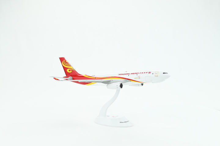 Collector's Hong Kong Airlines Airbus a330F Freighter 1:200 model displayed on stand