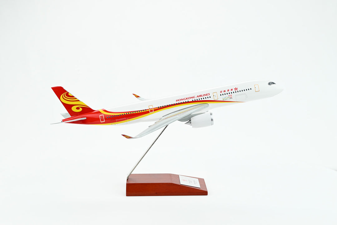 Hong Kong Airlines A350-900 1:200 Scale model front view
