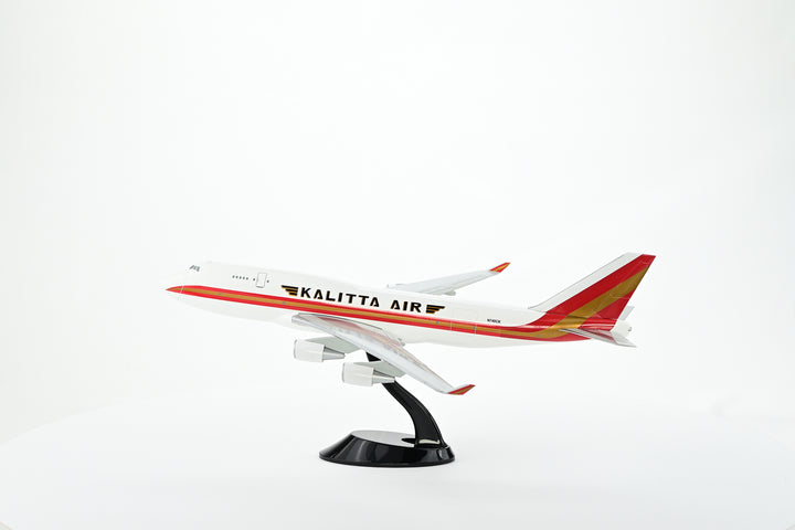 Kalitta Air Boeing 747-400BCF freighter model aircraft side view