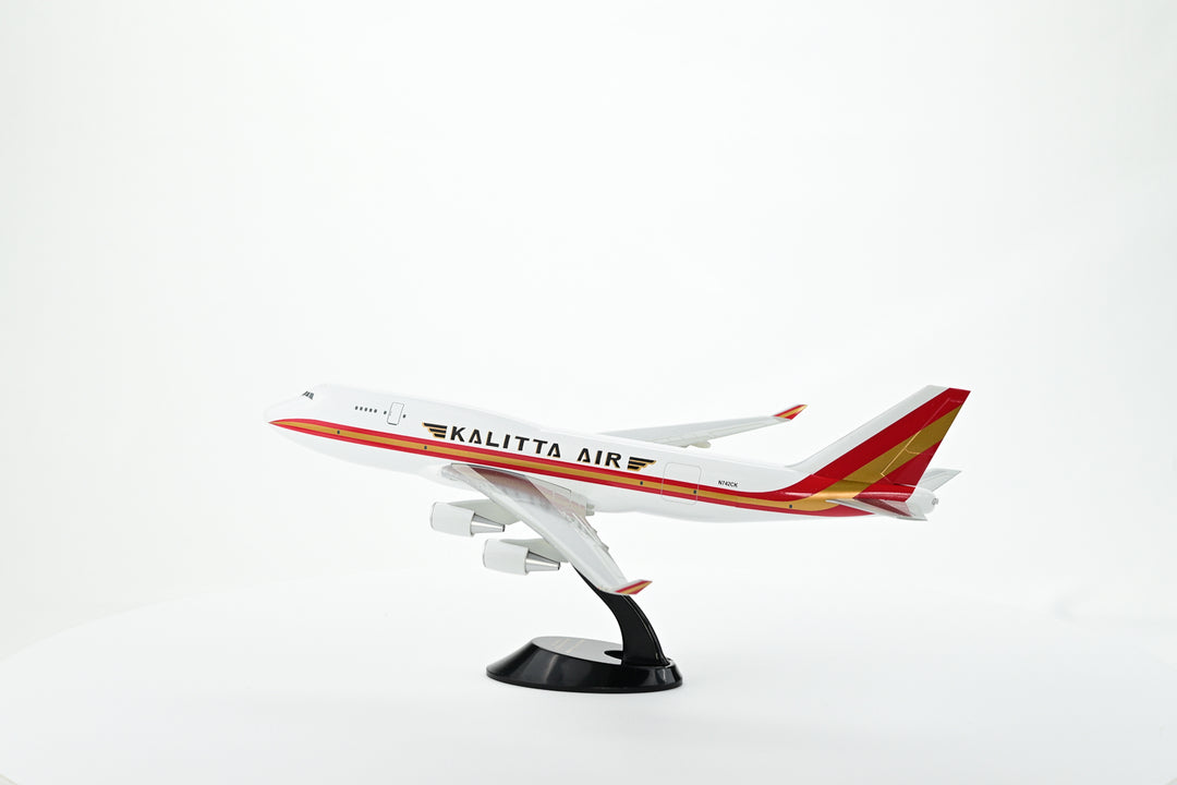 Kalitta Air Boeing 747-400BCF cargo model aircraft detail