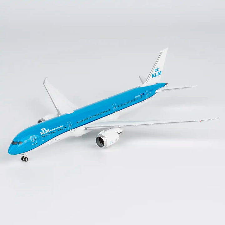 KLM Royal Dutch Airlines Boeing 787-9 PH-BHE 1:400 NG Models diecast aircraft model